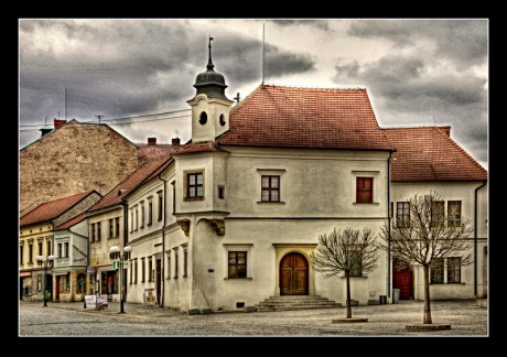 Ivančice - Památník .Muchy